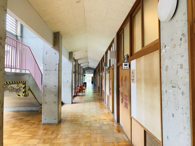 ちょうなん西小