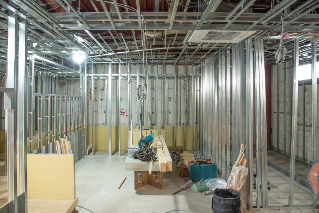 内装工事の施工現場